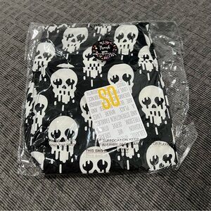 LuLaRoe Black and White Skull Leggings